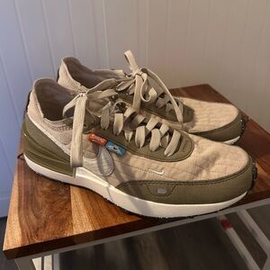 Nike Snug Shoes